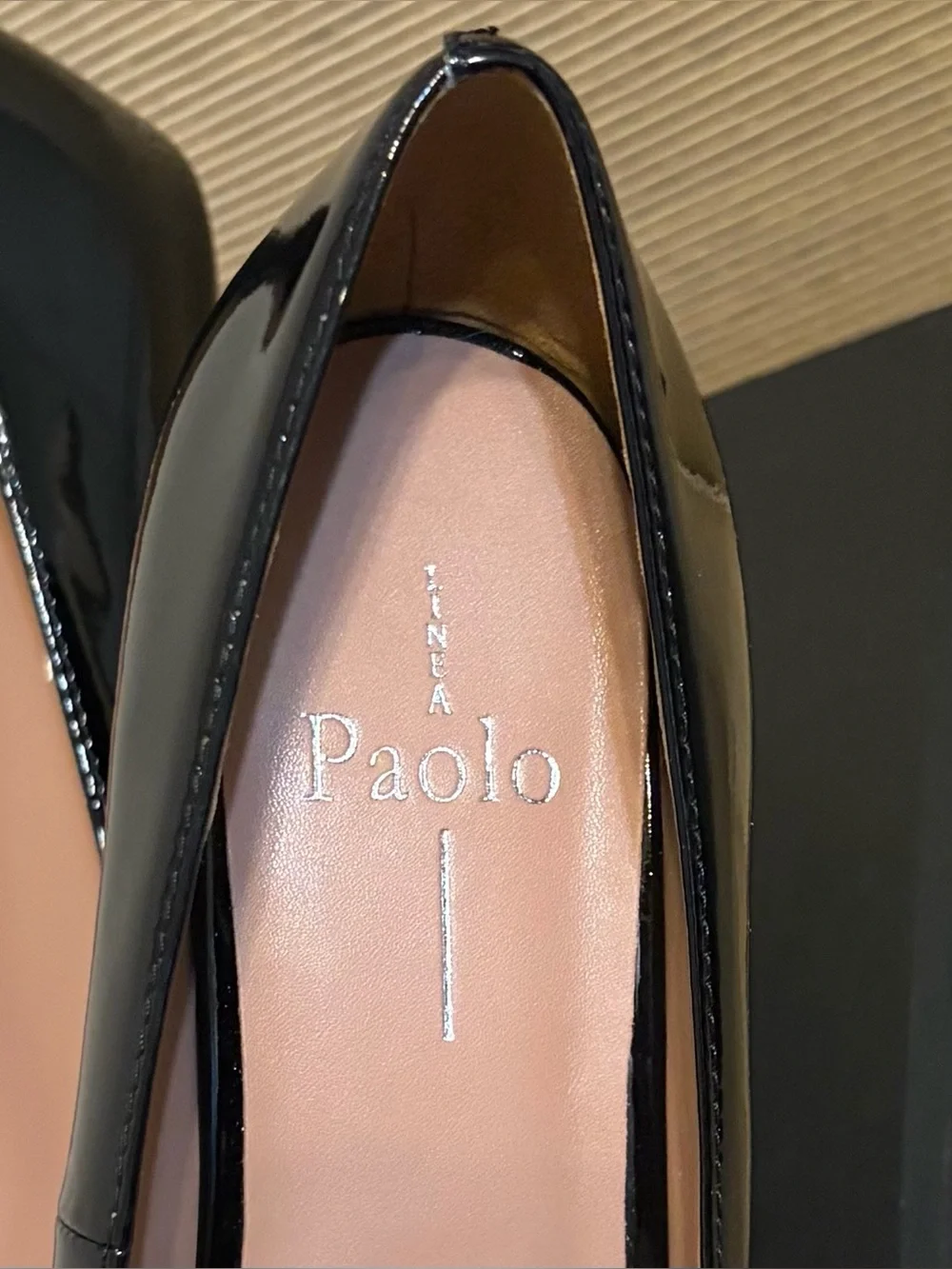 NWT Linea Paolo Polina Women's Black Patent Leather Pumps - Size 8.5
